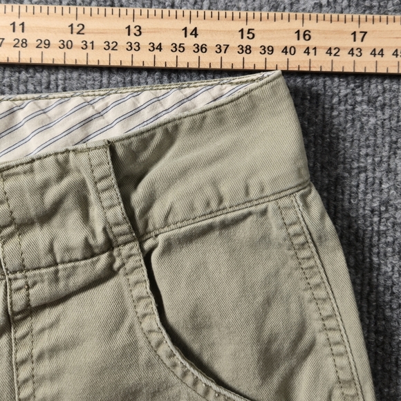 Carhartt Womens Tan Capri Pants Size 10x32 - Picture 5 of 9